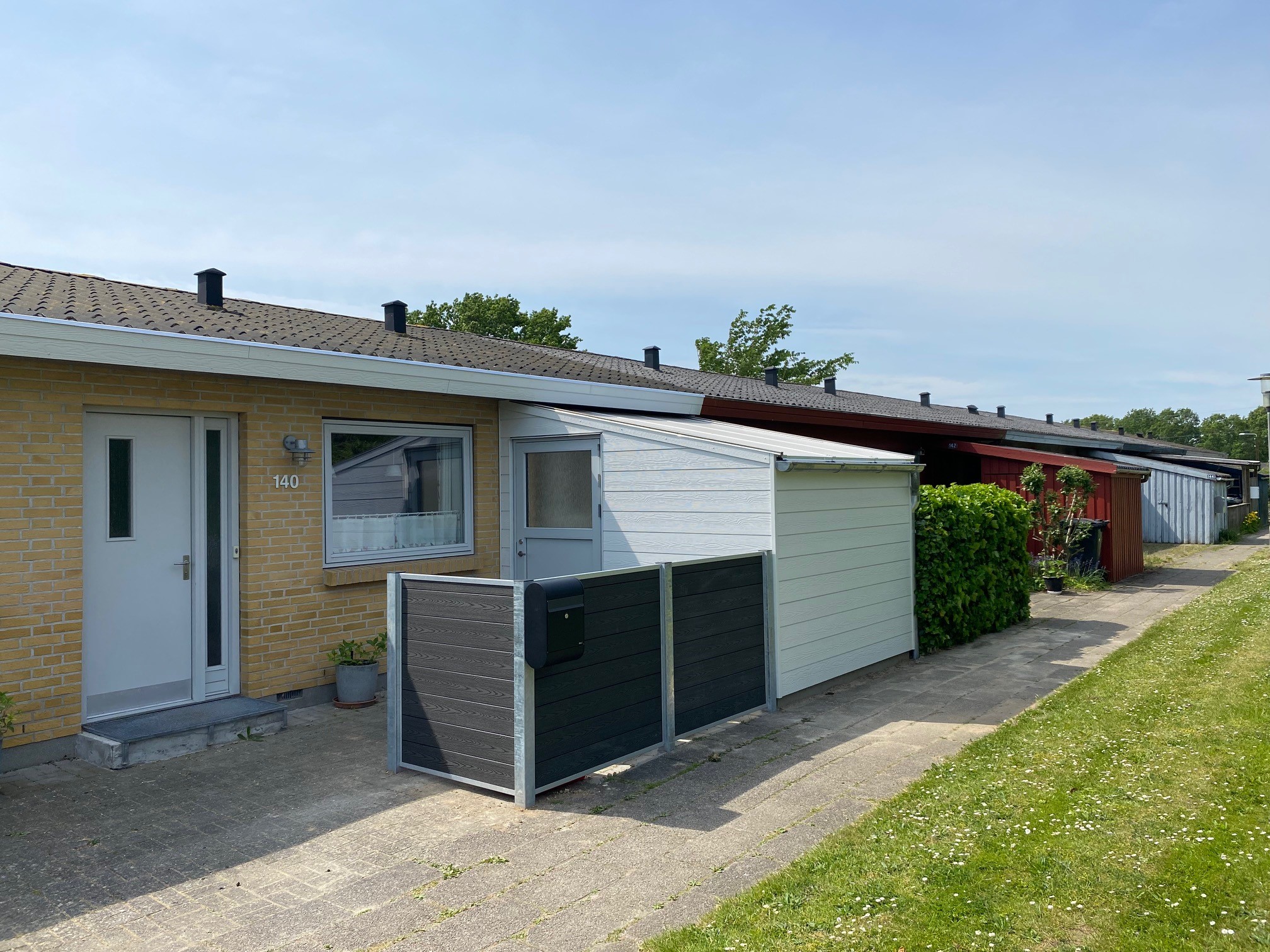 Munkebo Ekstra Skur Og Hegn