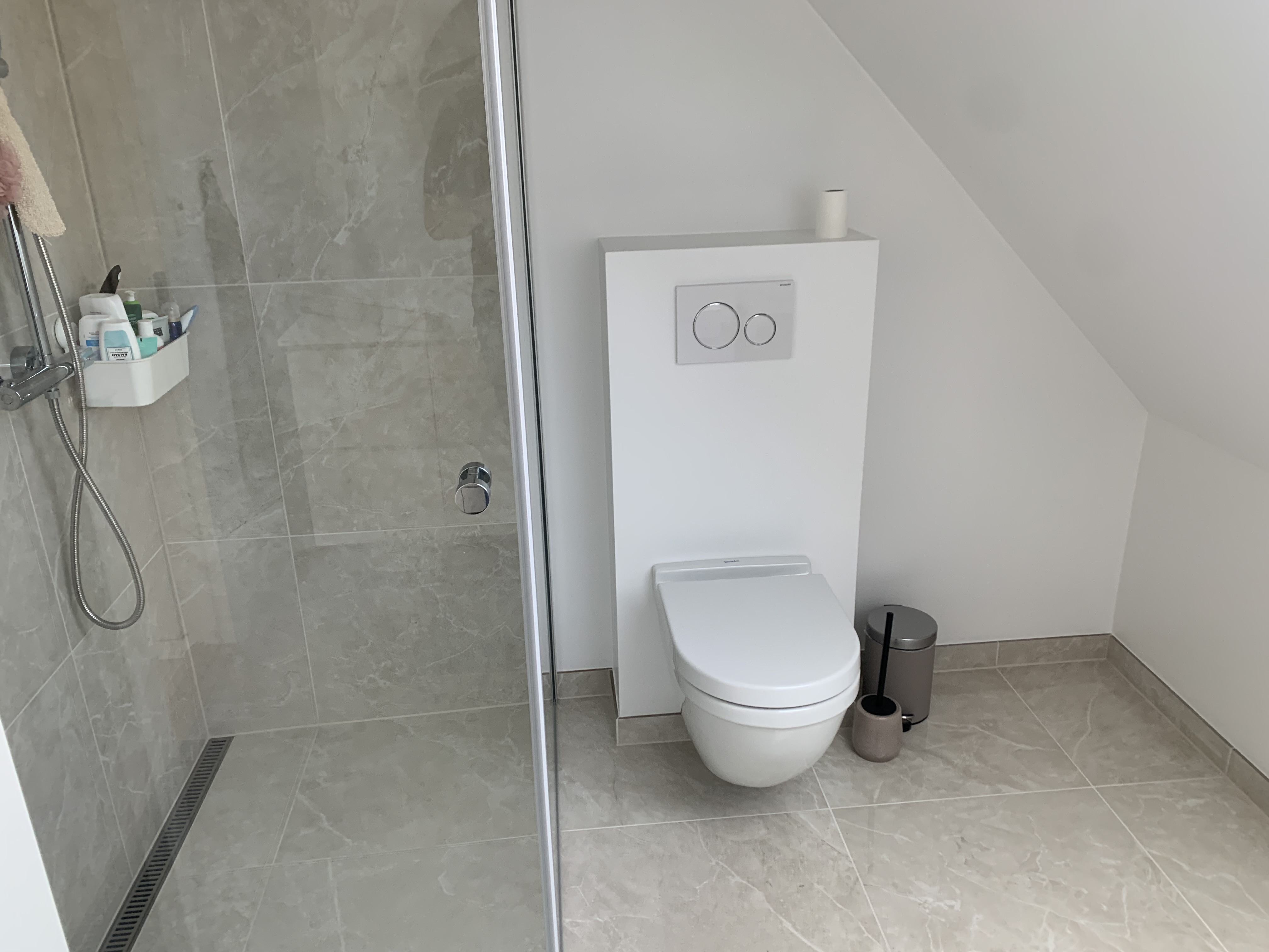 badeværelse med toilet 2